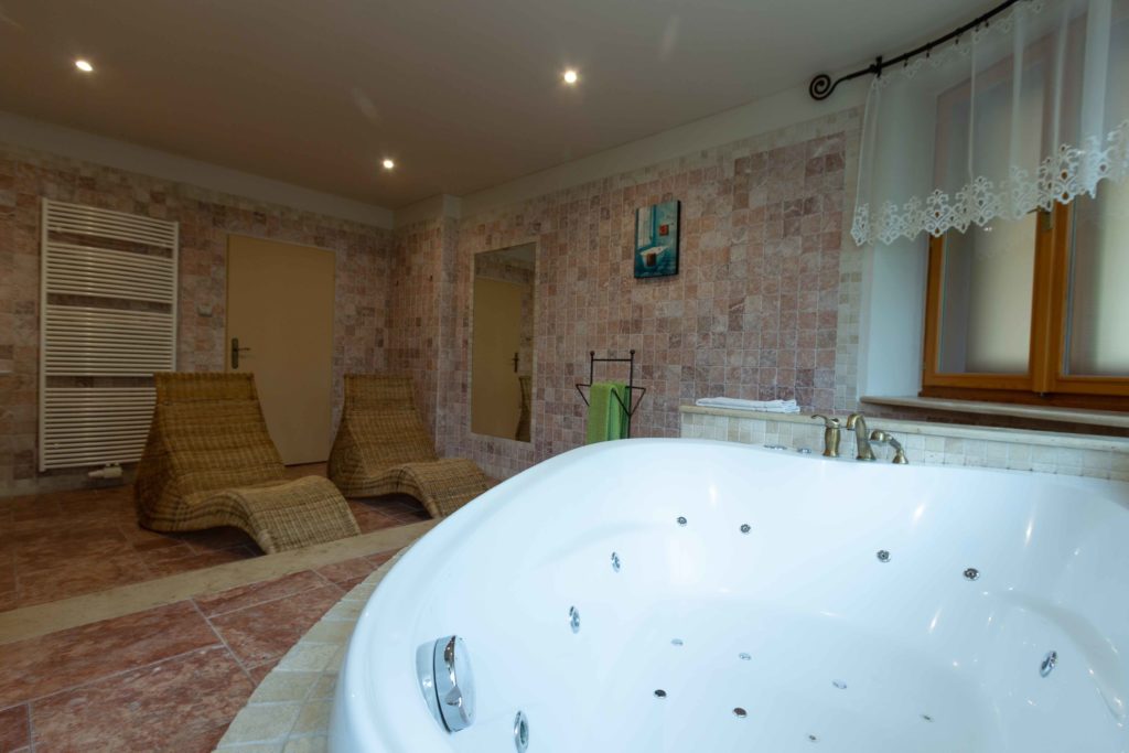 PEMI Apartmány - Luxusní koupelna